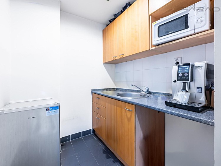 Pronájem kanceláře 194 m² - foto 7