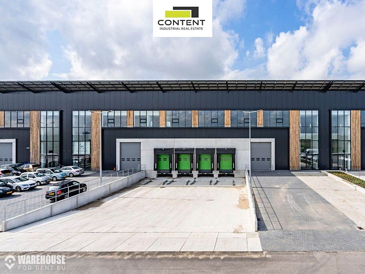Pronájem skladového prostoru 1 300 m² - foto 1