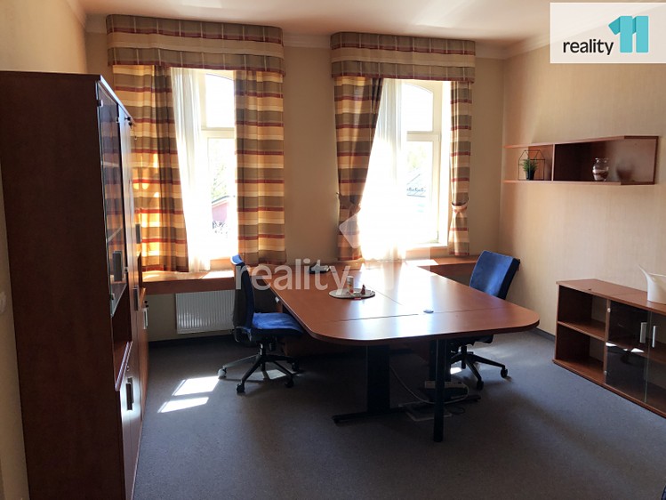 Pronájem kanceláře 52 m² - foto 2