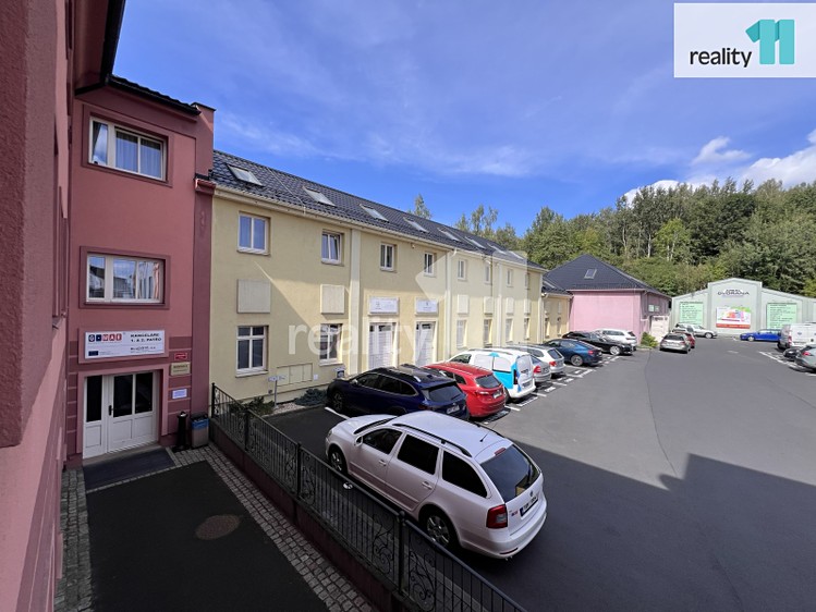 Pronájem kanceláře 81 m² - foto 5