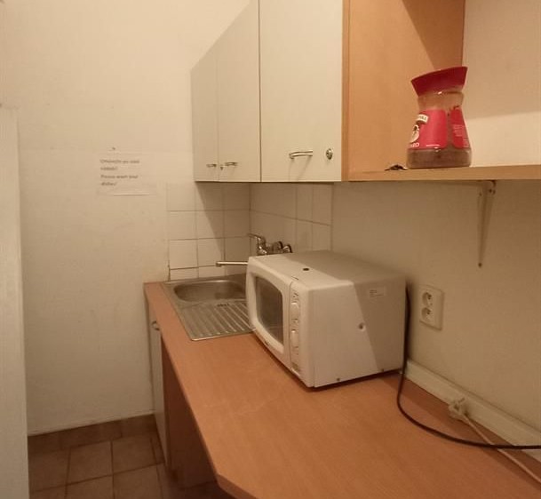 Pronájem kanceláře 14 m² - foto 3