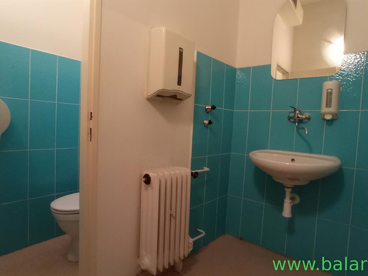 Pronájem kanceláře 14 m² - foto 4