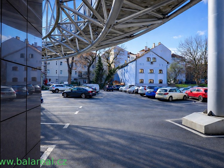 Pronájem obchodního prostoru 35 m² - foto 4