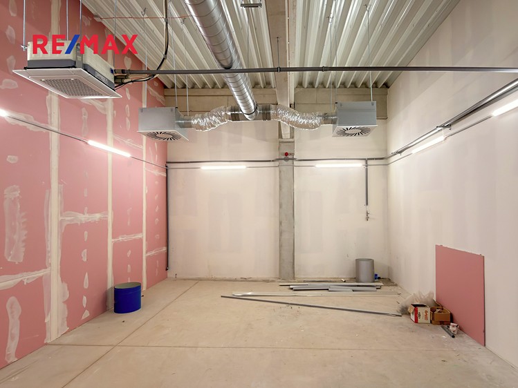 Pronájem skladového prostoru 88 m² - foto 6