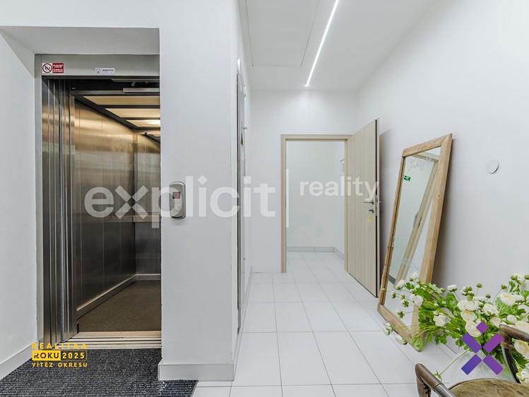 Pronájem obchodního prostoru 107 m² - foto 7