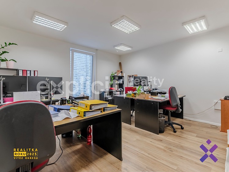 Pronájem obchodního prostoru 199 m² - foto 6