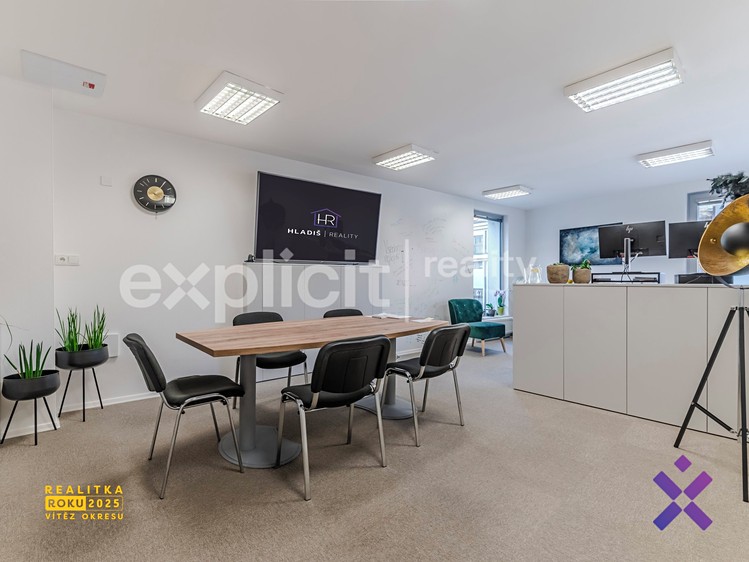 Pronájem obchodního prostoru 173 m² - foto 7