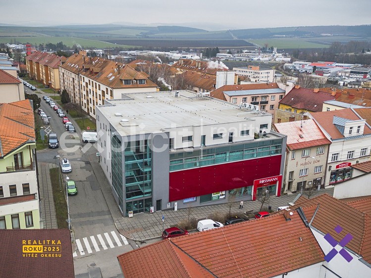 Pronájem obchodního prostoru 72 m² - foto 2