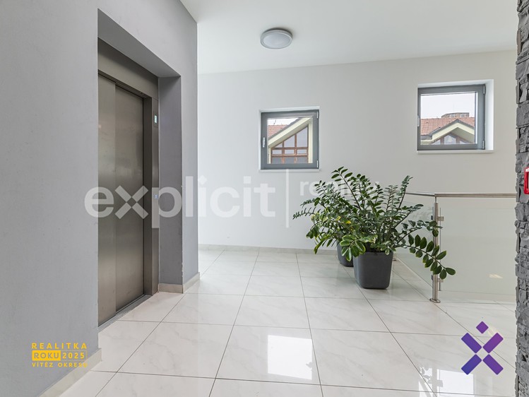 Pronájem obchodního prostoru 72 m² - foto 7