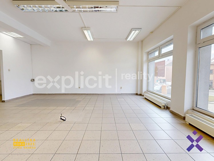 Pronájem obchodního prostoru 108 m² - foto 3