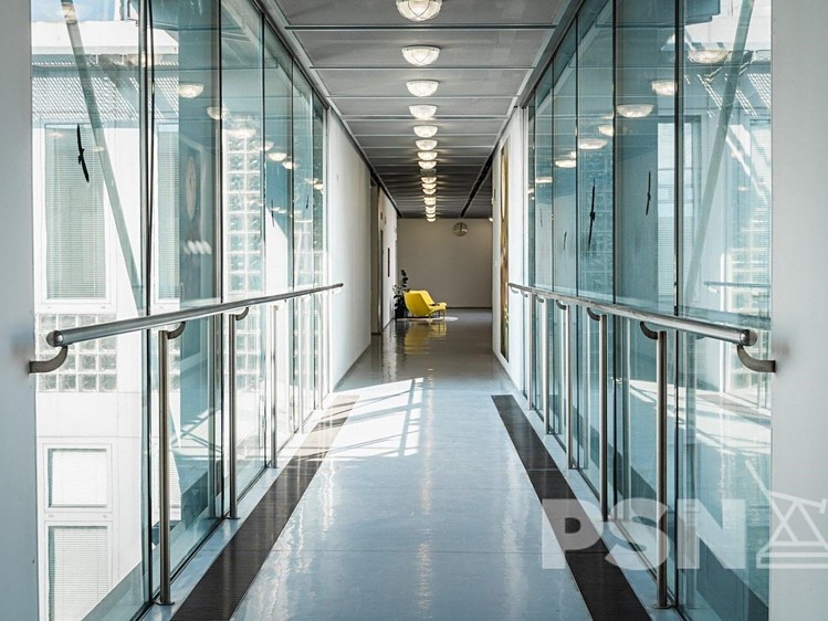 Pronájem kanceláře 50 m² - foto 4