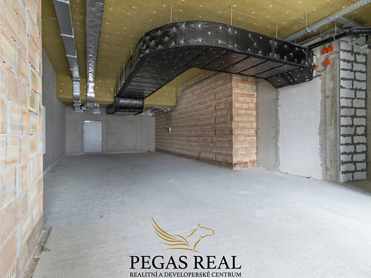 Pronájem skladového prostoru 110 m² - foto 4