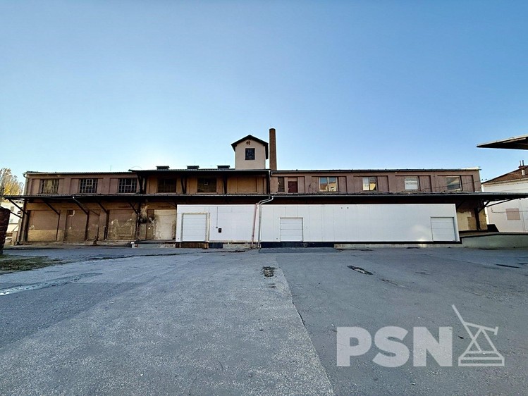 Pronájem výrobní haly, prostoru 949 m² - foto 2