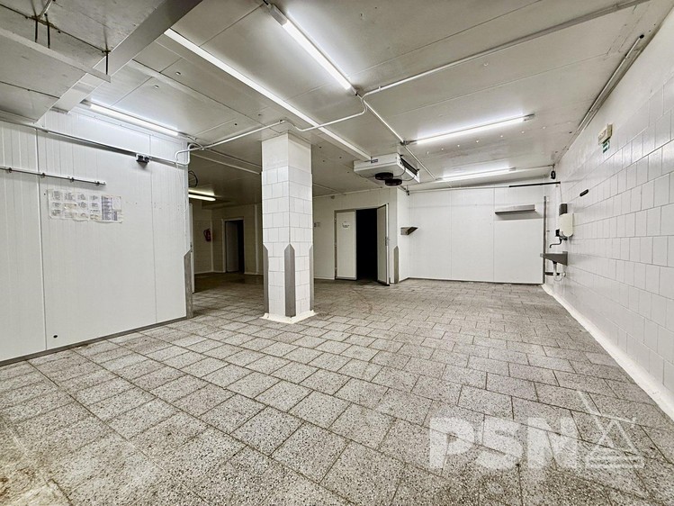 Pronájem výrobní haly, prostoru 949 m² - foto 8