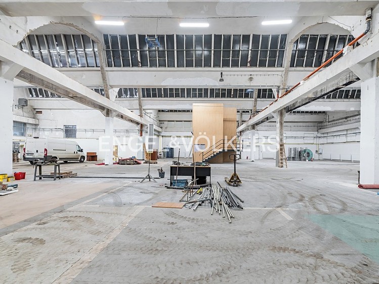 Pronájem komerční nemovitosti 3 100 m² - foto 7