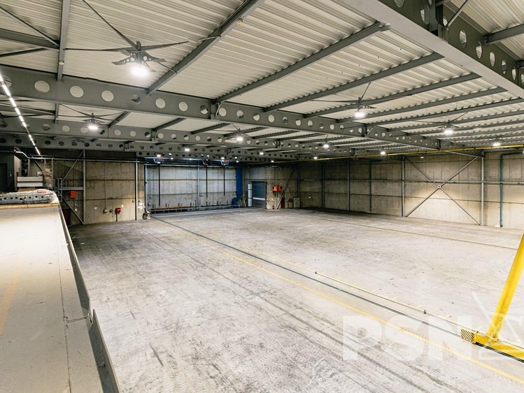 Pronájem skladového prostoru 3 370 m² - foto 3