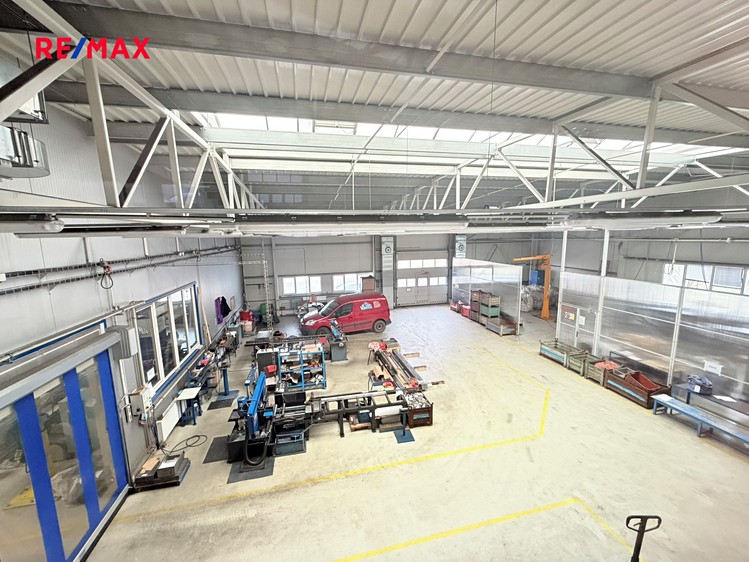 Pronájem výrobní haly, prostoru 610 m² - foto 4