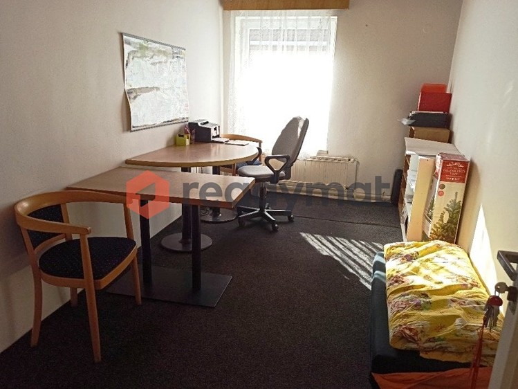 Pronájem kanceláře 12 m² - foto 1