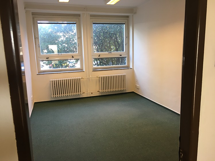 Pronájem kanceláře 27 m² - foto 5