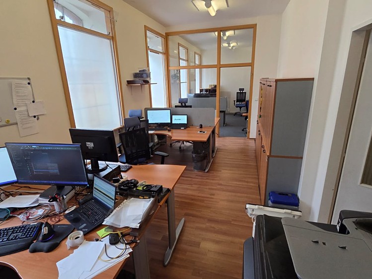 Pronájem kanceláře 80 m² - foto 7