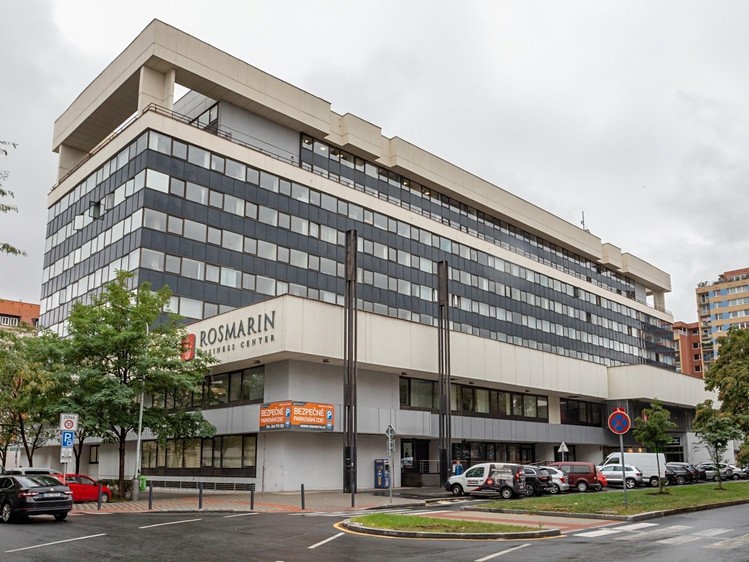 Pronájem kanceláře 50 m² - foto 2