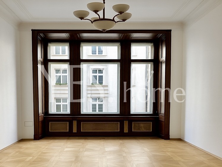Pronájem kanceláře 538 m² - foto 5