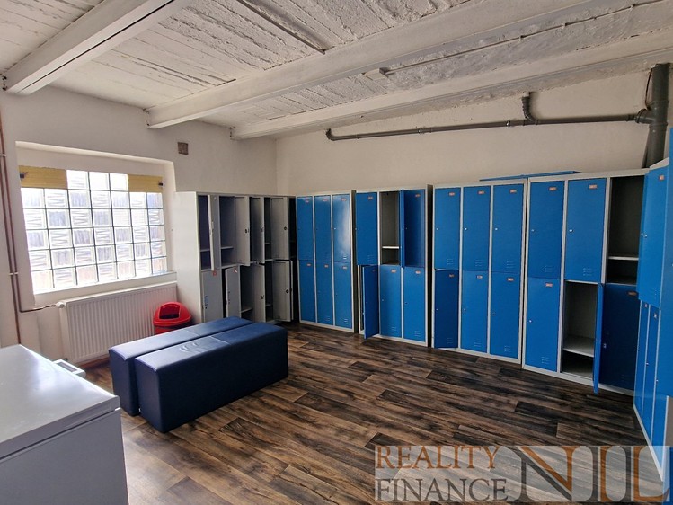 Pronájem skladového prostoru 1 074 m² - foto 8