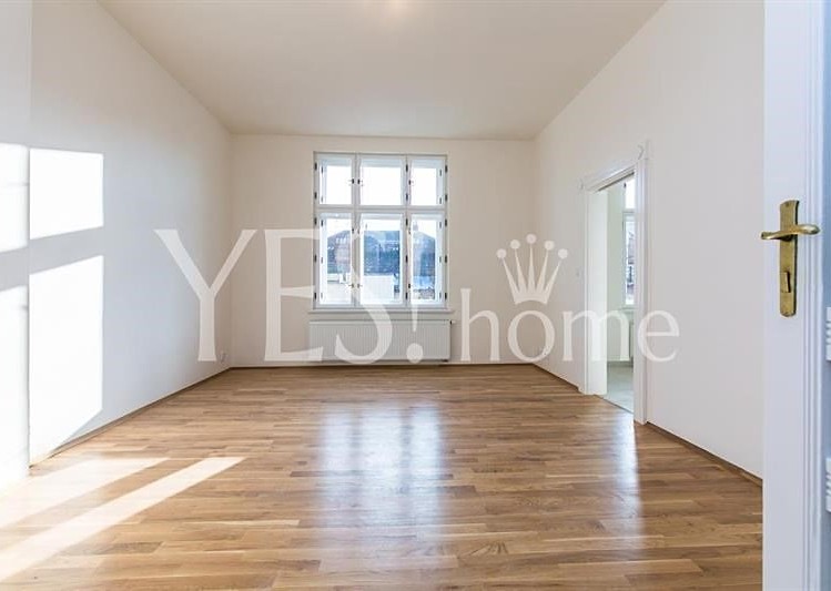 Pronájem kanceláře 48 m² - foto 1