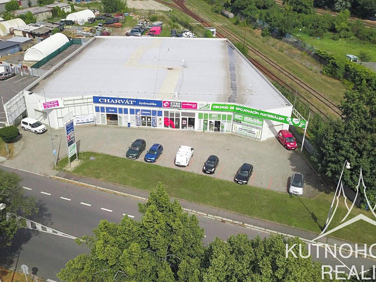 Pronájem výrobní haly, prostoru 541 m² - foto 6