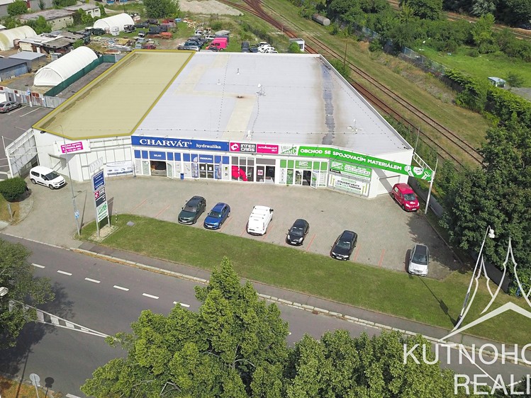 Pronájem výrobní haly, prostoru 541 m² - foto 7