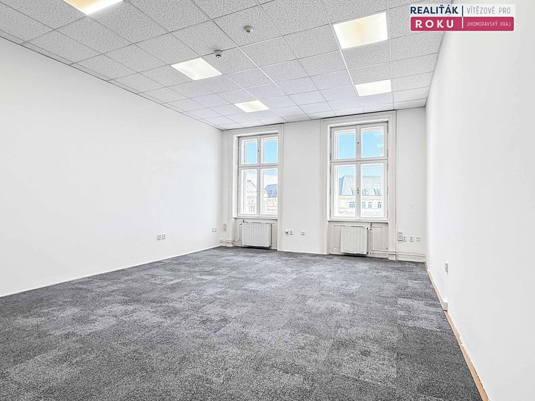 Pronájem kanceláře 382 m² - foto 7