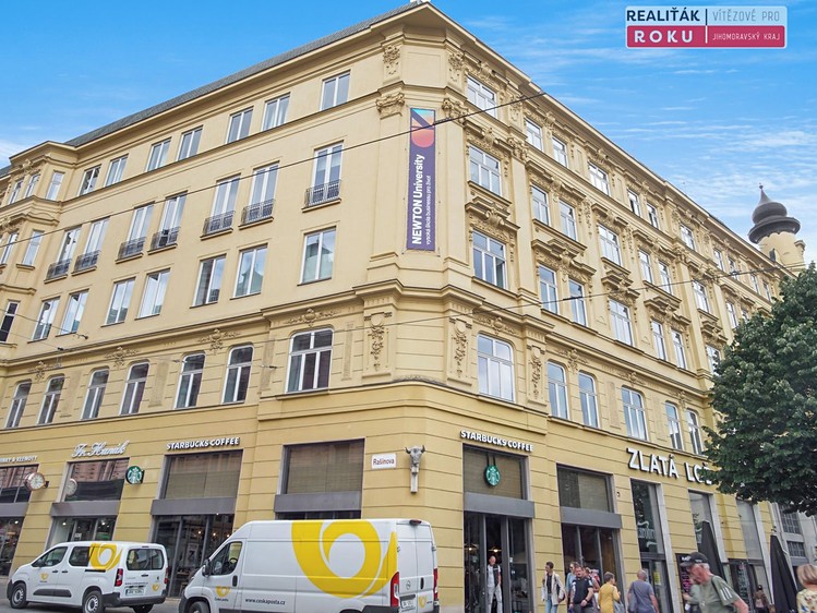 Pronájem kanceláře 92 m² - foto 2