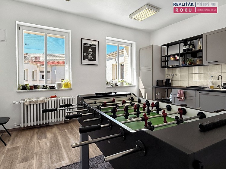 Pronájem kanceláře 92 m² - foto 6