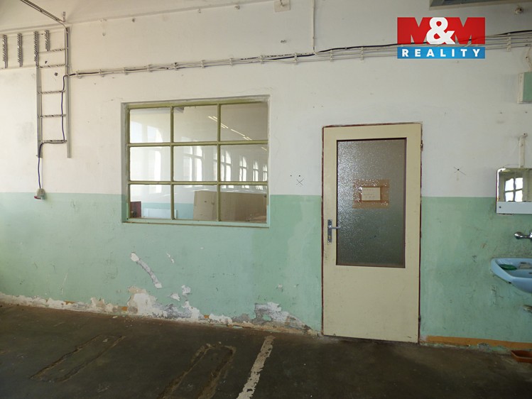 Pronájem výrobní haly, prostoru 260 m² - foto 8
