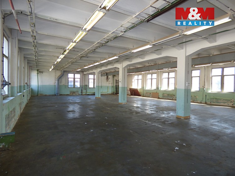 Pronájem výrobní haly, prostoru 260 m² - foto 7