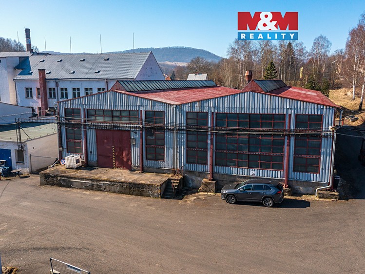 Pronájem výrobní haly, prostoru 110 m² - foto 1