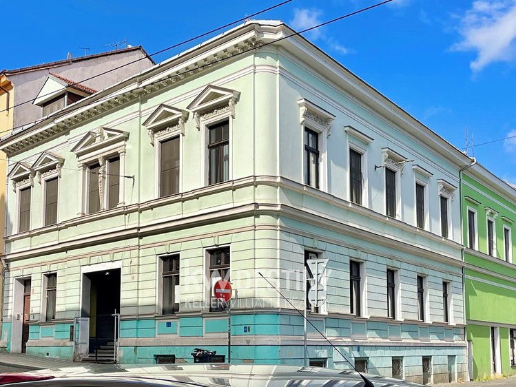Pronájem obchodního prostoru 148 m² - foto 2