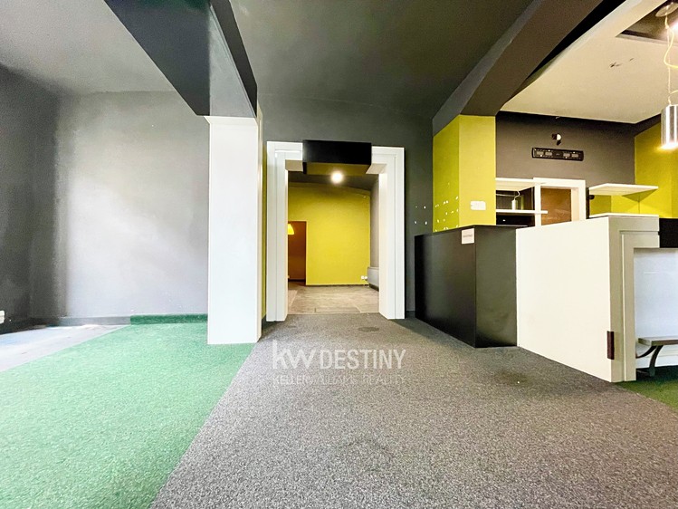Pronájem obchodního prostoru 148 m² - foto 7