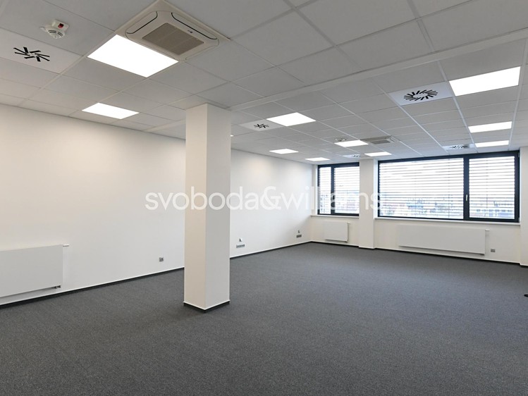 Pronájem kanceláře 199 m² - foto 8