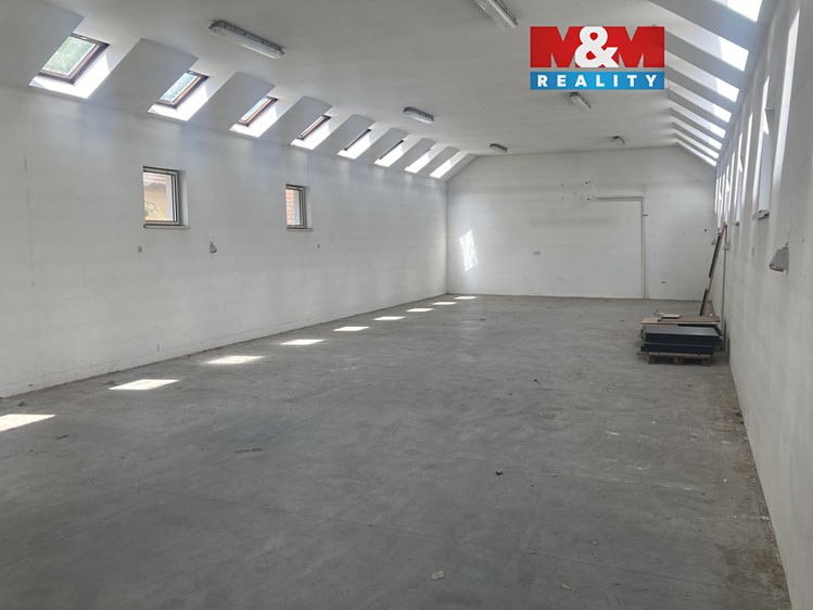 Pronájem skladového prostoru 156 m² - foto 1