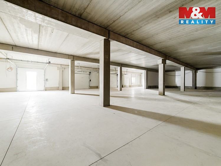 Pronájem skladového prostoru 2 200 m² - foto 2