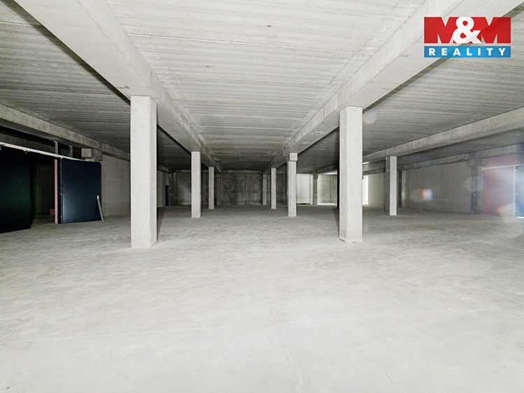 Pronájem skladového prostoru 2 200 m² - foto 6