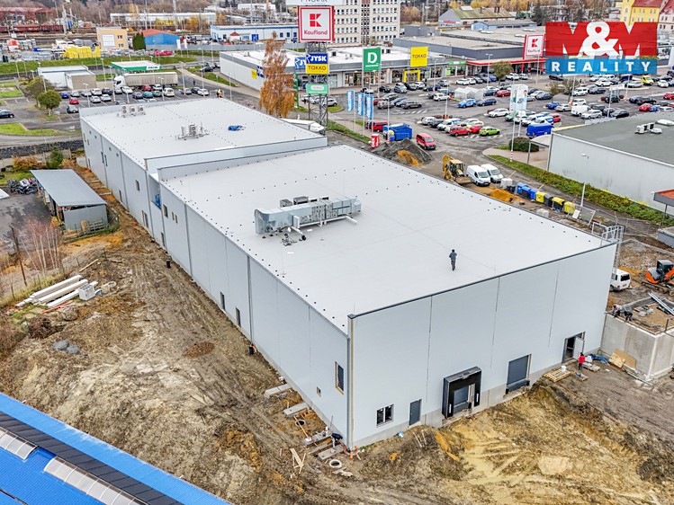 Pronájem skladového prostoru 2 200 m² - foto 5