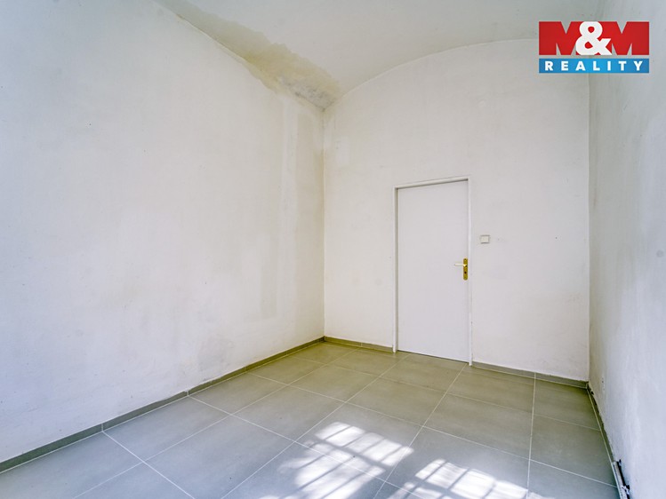 Pronájem obchodního prostoru 167 m² - foto 6