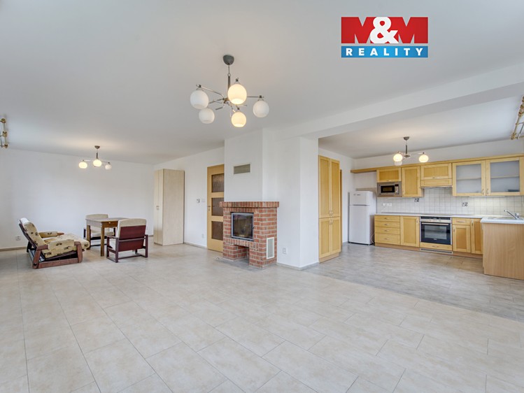 Pronájem kanceláře 169 m² - foto 1