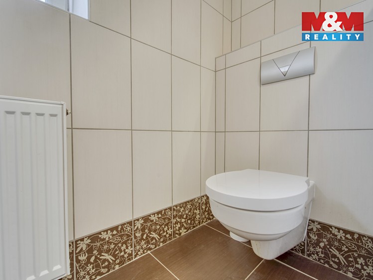 Pronájem kanceláře 169 m² - foto 6