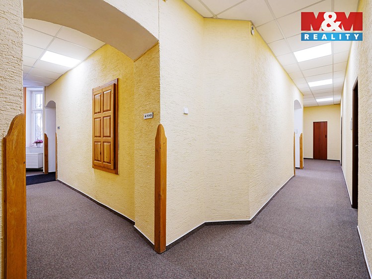 Pronájem kanceláře 88 m² - foto 8