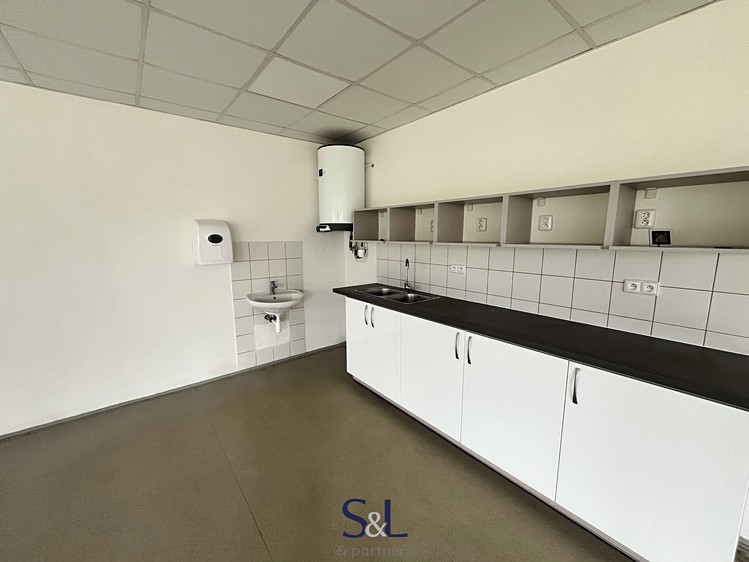 Pronájem obchodního prostoru 95 m² - foto 3
