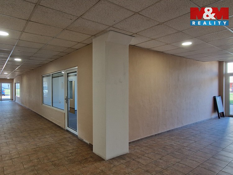 Pronájem obchodního prostoru 44 m² - foto 4