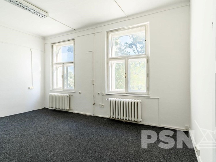 Pronájem kanceláře 20 m² - foto 3